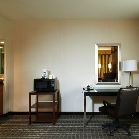 Doubletree By Hilton Buena Park Hotell Exteriör bild