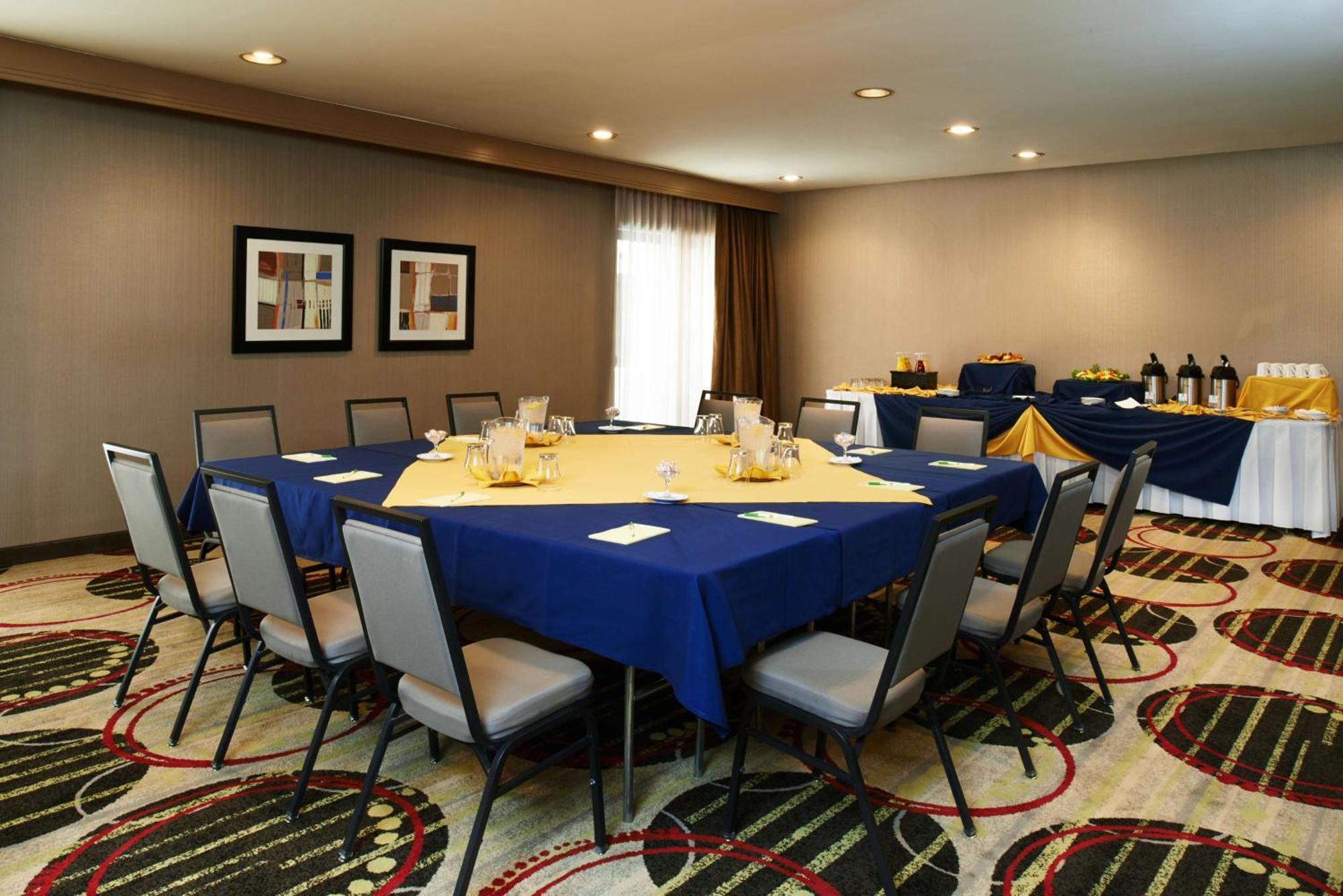 Doubletree By Hilton Buena Park Hotell Exteriör bild